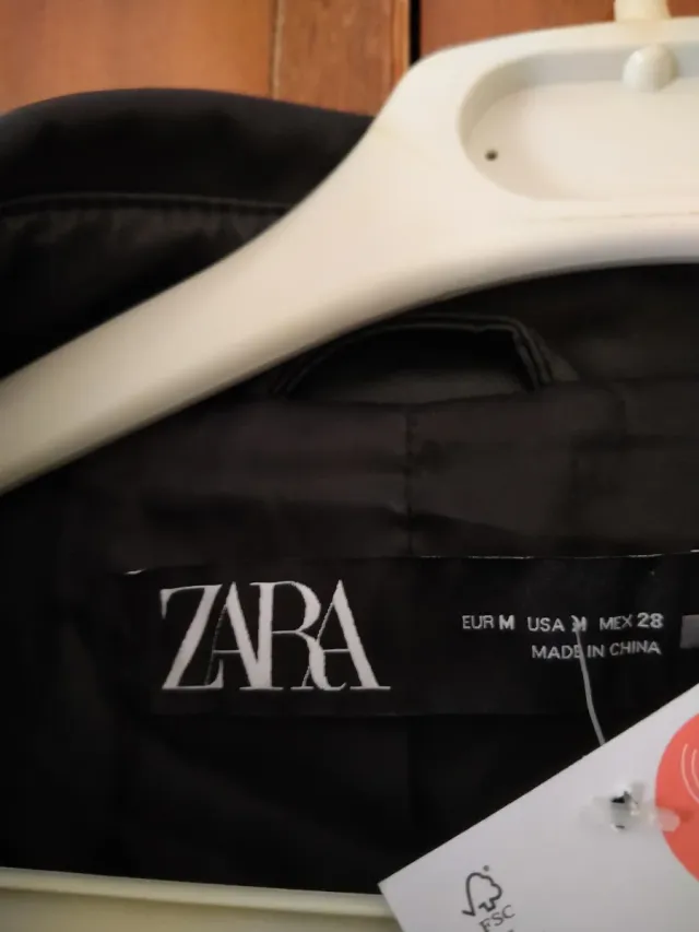 Chaqueta Zara Negra Sin Estrenar