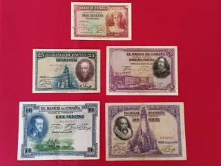 5 billetes españoles diferentes 