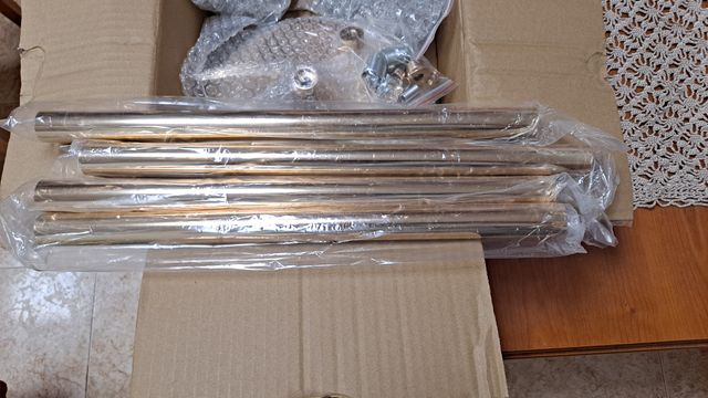 2 Floreros Dorados para Centros de Mesa