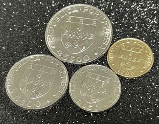 Monedas Conmemorativas Mundial Hockey 82