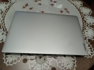 Ordenador Portátil Lenovo Plata EN PERFECTO ESTADO