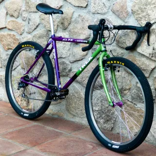 Bicicleta Gravel Retro Trek Antelope 830