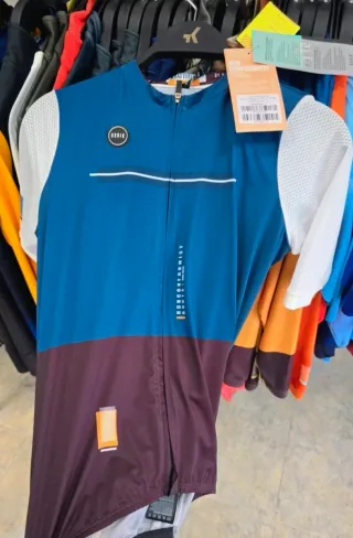 Maillot Ciclismo Gobik Attitude Dallas Talla S.