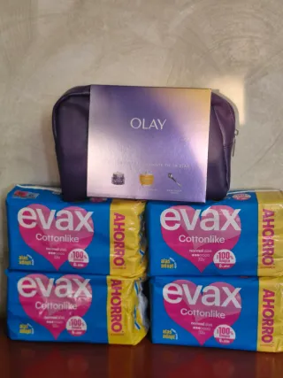 Pack Olay Piel Luminosa y Compresas Evax