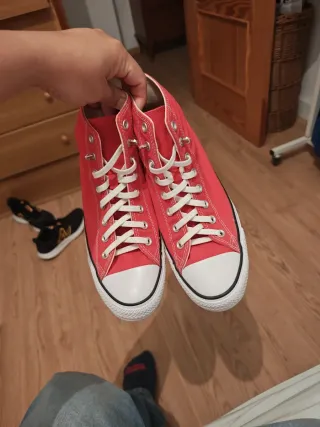 Converse Rojas Talla 42