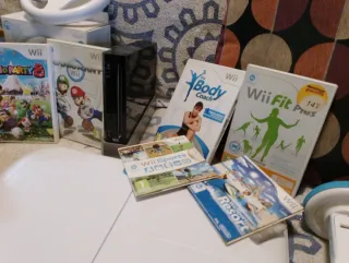 Nintendo Wii + Juegos y Accesorios