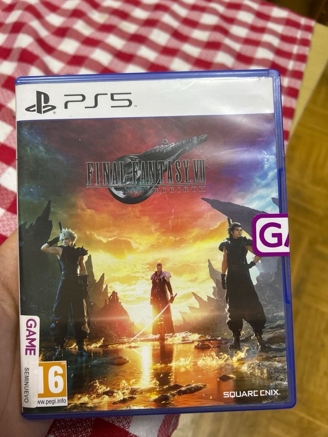 Poppy Playtime y Final Fantasy VII PS5