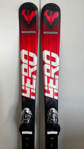 Esquís Rossignol Hero JR 140cm + Fijaciones