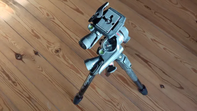 Trípode Manfrotto 190 Go! Carbono con rótula