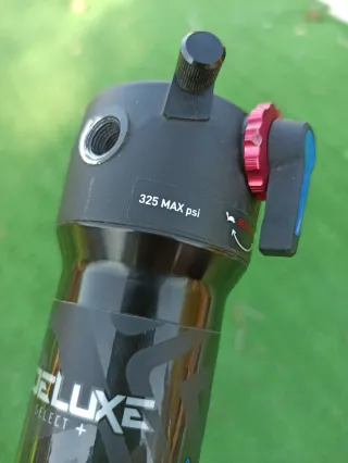 Amortiguador Rock Shox Deluxe+ 205/65 trunion