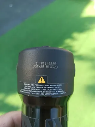 Amortiguador Rock Shox Deluxe+ 205/65 trunion