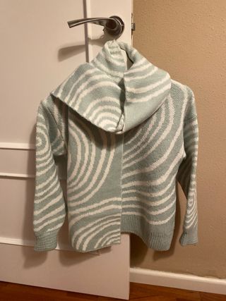 Jersey y bufanda Zara verde y blanco 11/12a