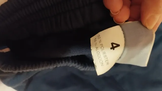 Pantalón corto talla 4