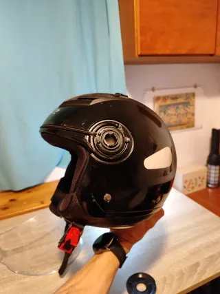 Casco LS2 Airflow Talla S (Visera a reparar)