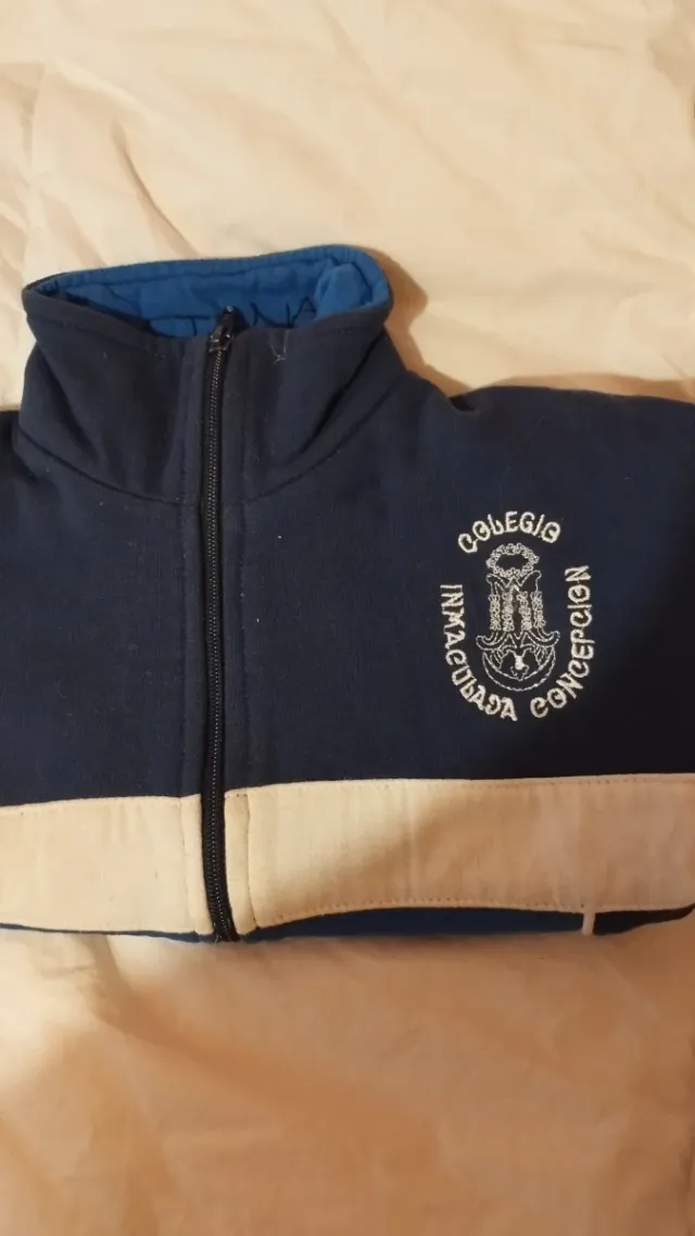 Chaqueta uniforme Colegio Concepción T3