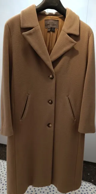 Abrigo largo Zara beige mujer
