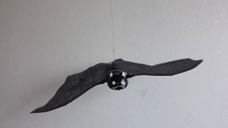 2 Pipistrelli volanti di Halloween a batteria