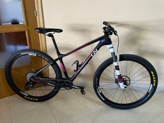 Bicicleta Liv Obsess Advanced Montaña