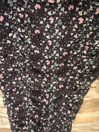 Vestido drapeado estampado floral talla S