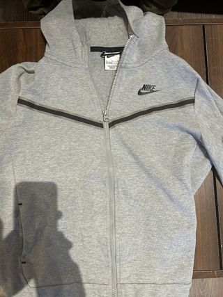 Chaqueta Nike Tech Niño XL Gris NUEVA