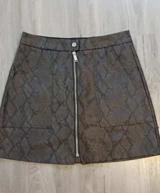 Falda efecto piel serpiente Talla 38