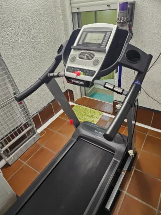 Cinta de correr BLADEZ TR201
