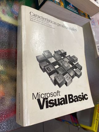 Lote siete libros Visual Basic 4 y CD