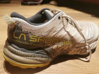 Scarpe da corsa La Sportiva Akasha 2 taglia 39'5.