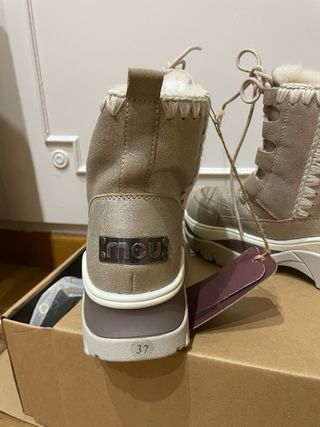 Botas Mou Apreski Beige y Dorado