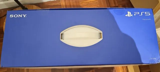 Caja PS5 Sony. PlayStation 5. Precio 10€.