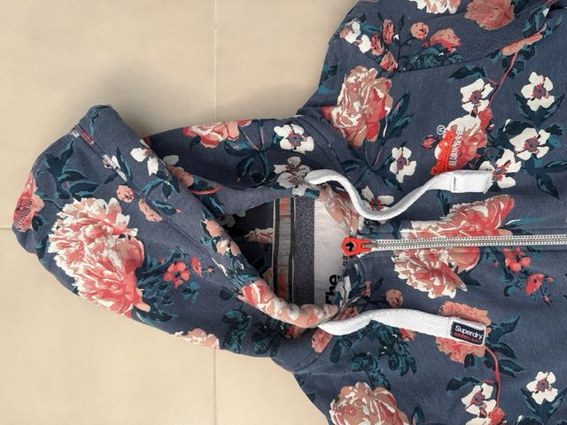 Sudadera Superdry de Flores