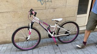 Bicicleta Wolfbike EVS Blanca y Rosa