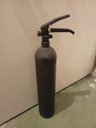 Extintor Negro