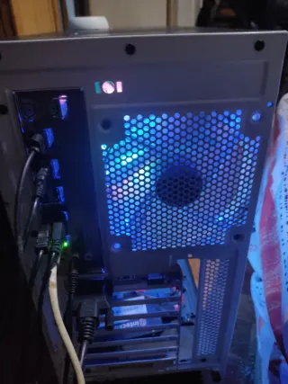 PC Gaming Xeon E5 16GB RAM GTX 980 4GB