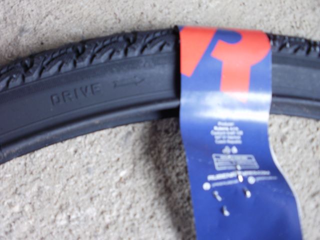 2 cubiertas 700x35B bici de varillas.