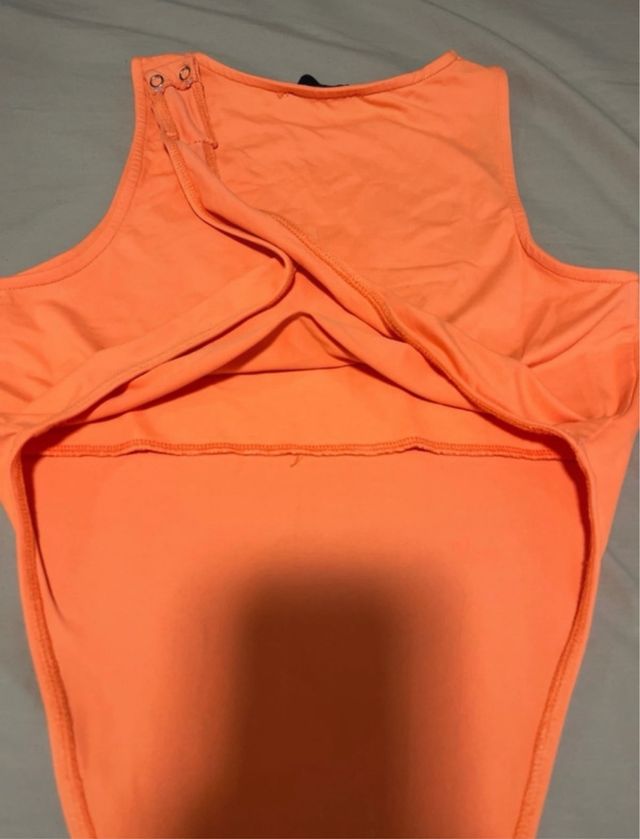 Body naranja Bershka