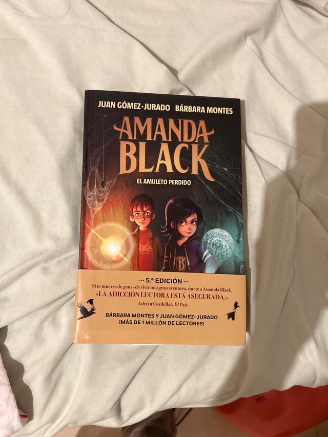 El amuleto perdido / The Lost Amulet (AMANDA BL...