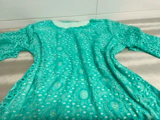 Blusa verde con encaje talla XL