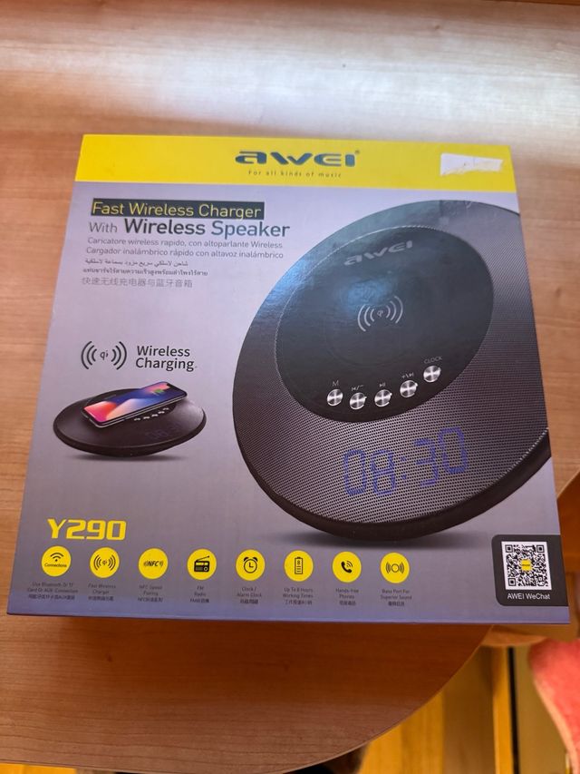 Cargador Inalámbrico Awei Y290 con Altavoz