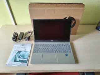 Portátil hp 15-fd0056ns