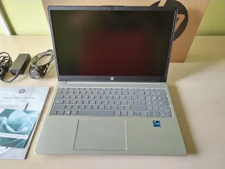 Portátil hp 15-fd0056ns