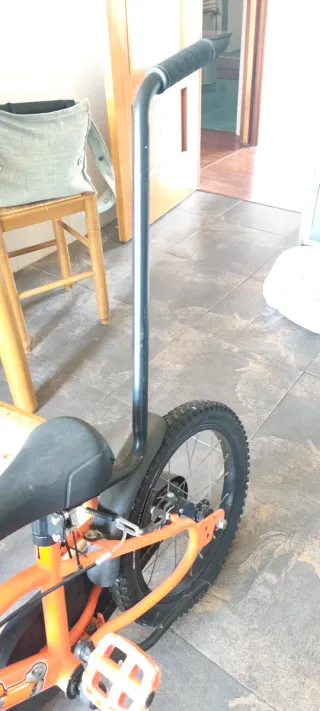 Barra de aprendizaje para bicicleta infantil