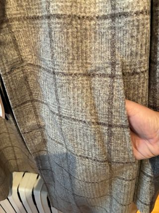 Abrigo Hugo Boss Talla 54 con etiquetas