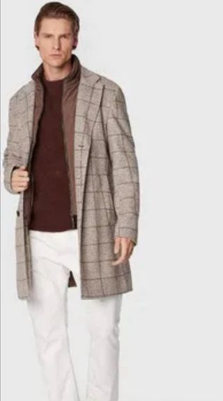 Abrigo Hugo Boss Talla 54 con etiquetas