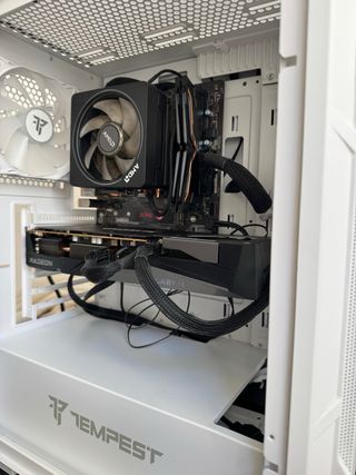 Configuración PC Blanca Gaming
