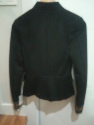 Chaqueta ante negra bordada