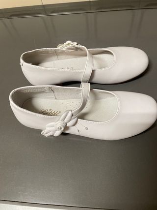 Zapatos de comunión blancos