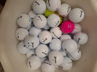 60 Bolas de Golf Srixon
