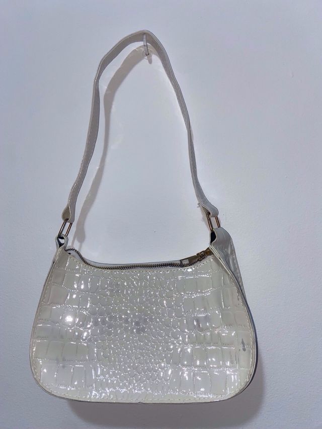 Bolso blanco efecto piel cocodrilo