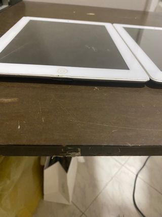 2 Apple iPad non funzionanti